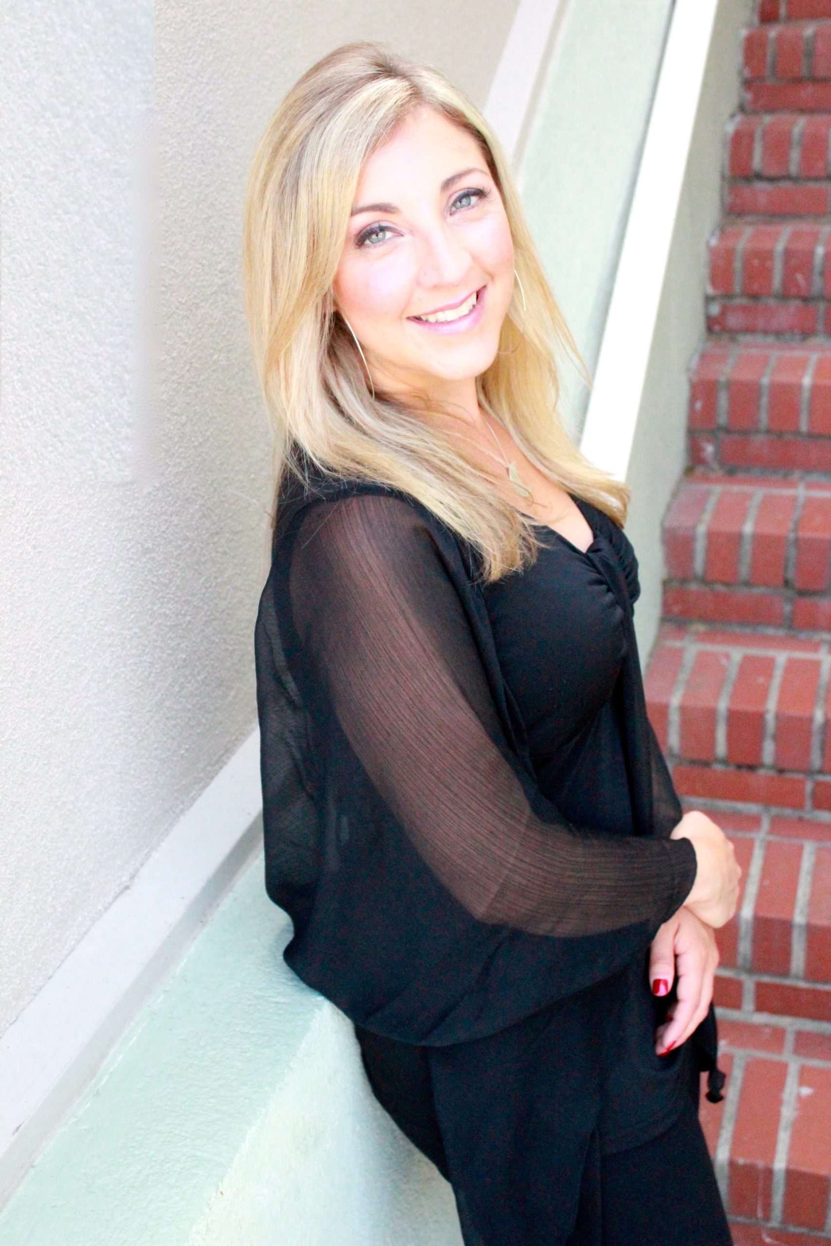 Lauren Brollier Headshot